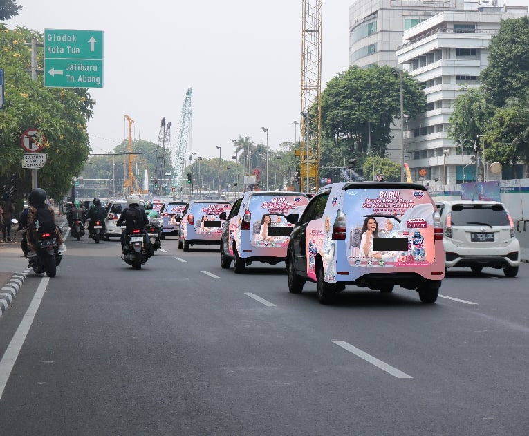 pasang iklan di mobil menambah penghasilan.jpg