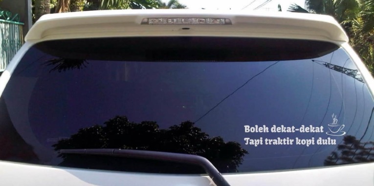 Stiker Mobil Tulisan.jpg