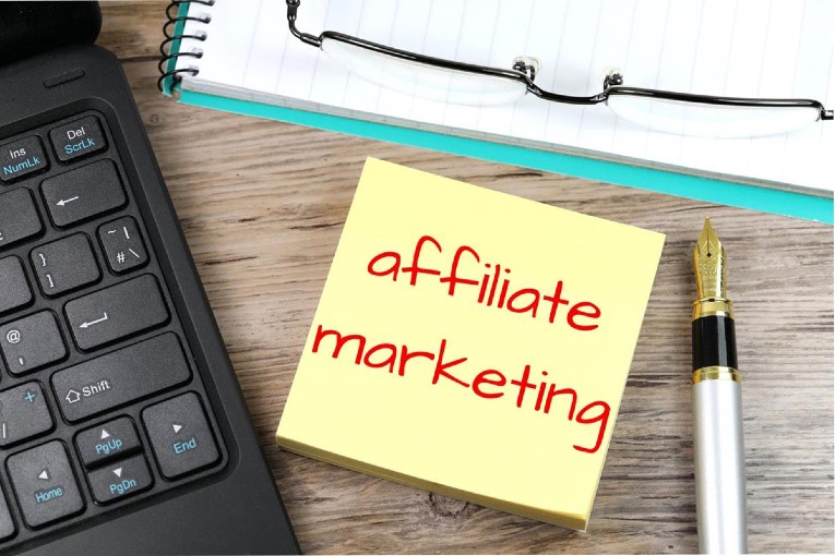 affiliate-marketing-sebagai-usaha-sampingan.jpg