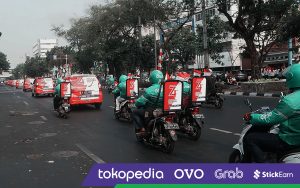 StickEarn Rayakan Kemerdekaan dengan Konvoi Bersama Tokopedia, Ovo dan Grab