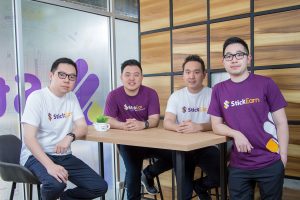 Mengenal Pendiri StickEarn, Kolaborasi Pemimpin Ziebart, Maspion Indonesia hingga Murid Alibaba