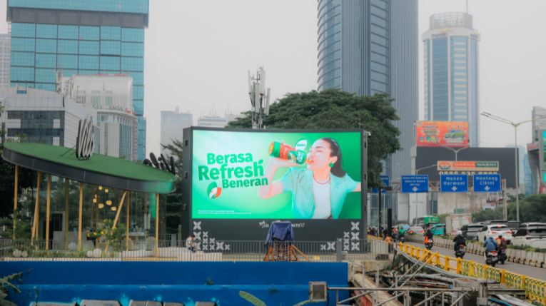 Sewa iklan billboard di kawasan CFD Sudirman